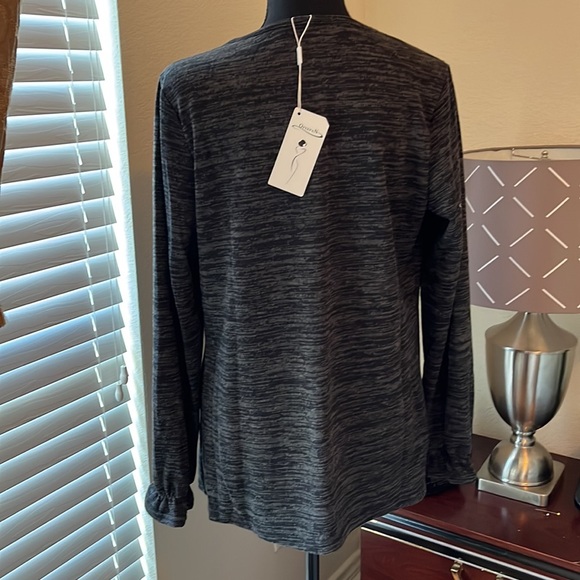 Ofeefan Ladies Top Black and gray Large New with tag - Picture 8 of 12